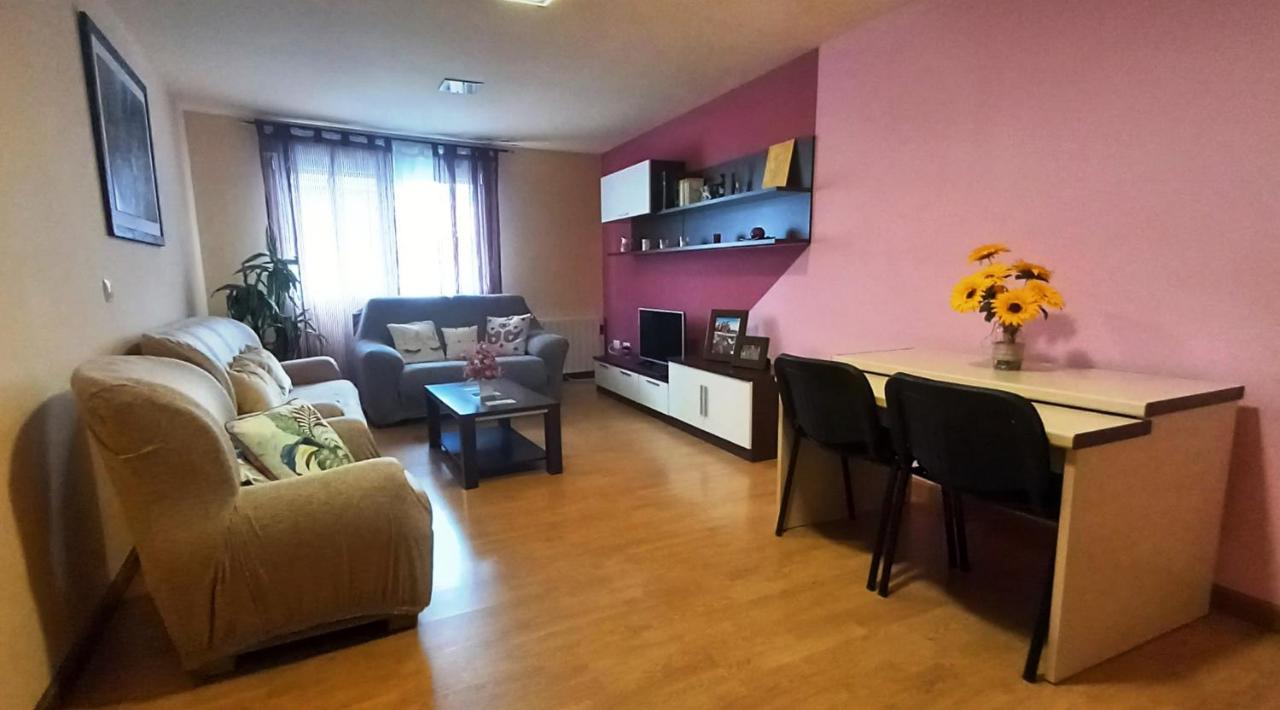 Castelao Apartments อาร์ซูอา ภายนอก รูปภาพ