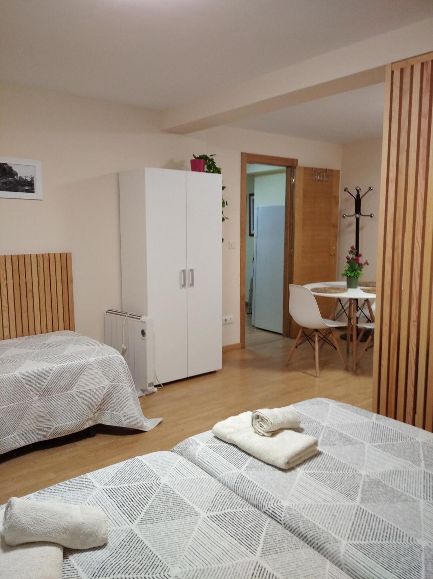 Castelao Apartments อาร์ซูอา ภายนอก รูปภาพ