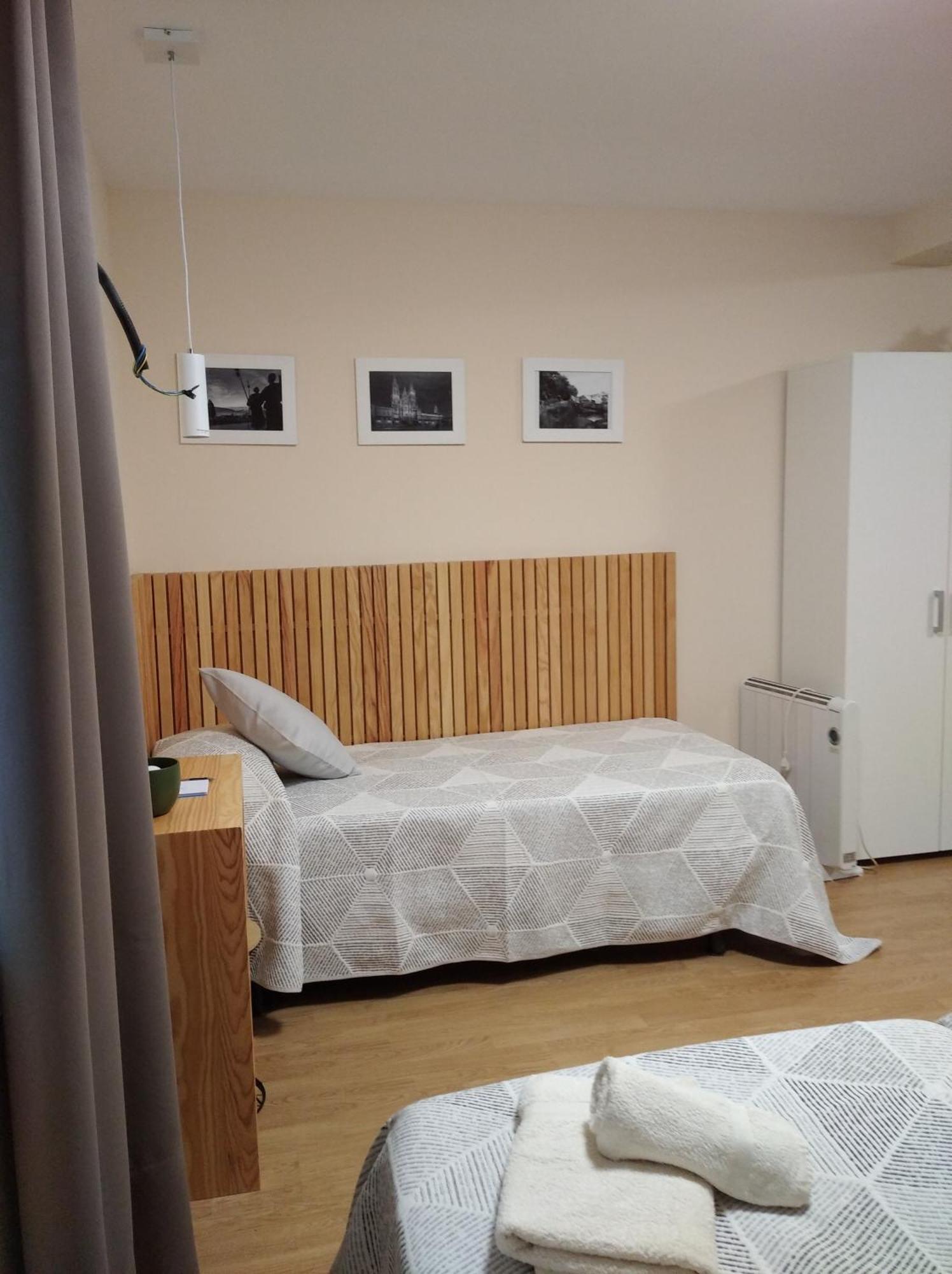 Castelao Apartments อาร์ซูอา ภายนอก รูปภาพ